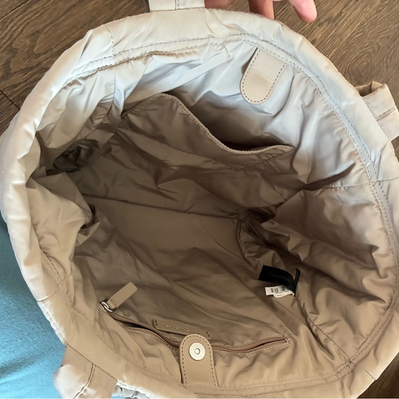 Marc Jacobs Quilted Nylon, Large, Soft Taupe - Picture 6 of 10